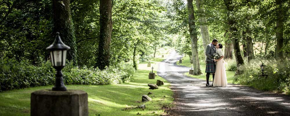 wedding photography in edinburgh scotland